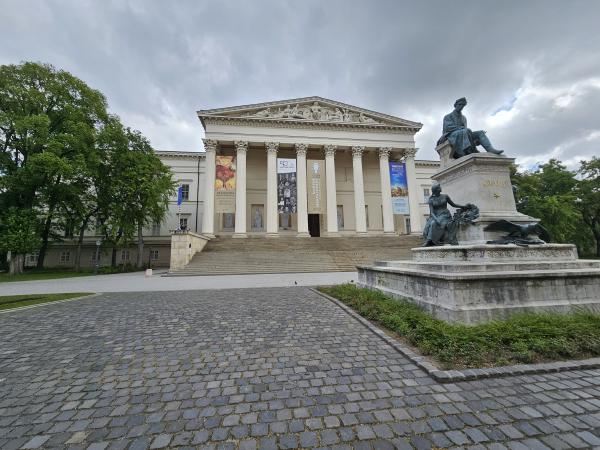 ungarisches_nationalmuseum.jpg